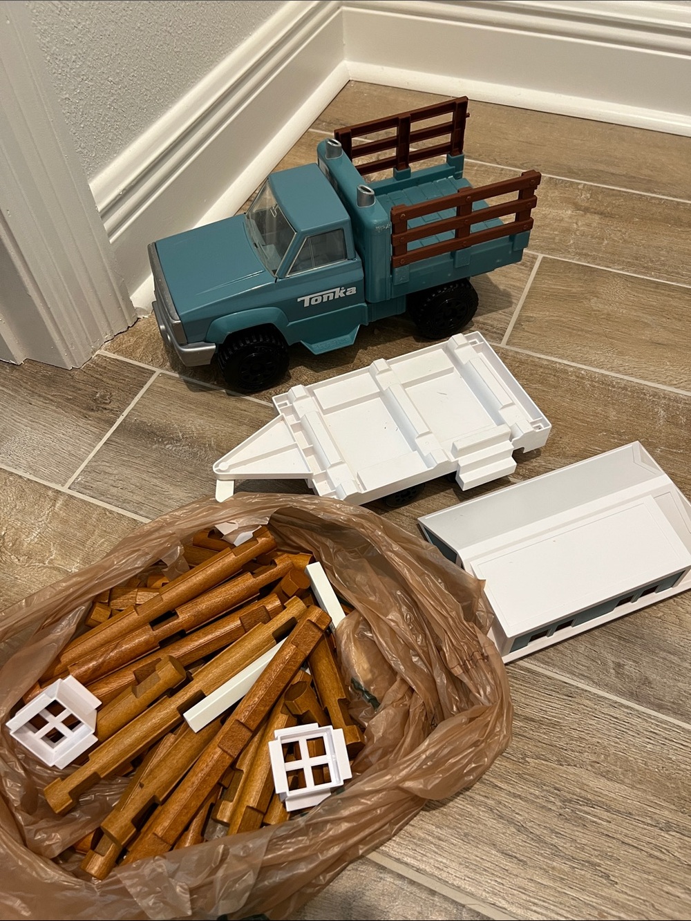 Tonka Teal Stake Bed Truck with Brown Slatted Rails